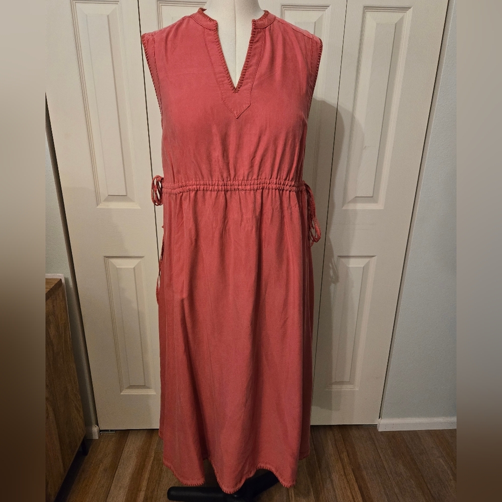 Sundance Sleeveless Pink Midi Dress